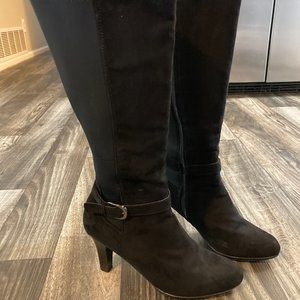 Black Knee-High Kelly & Katie Boots
